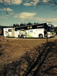 Weijer rally auto aanhangwagen achter bus